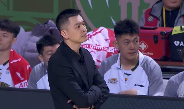 2026世界杯投注登录入口-央视不播！今晚7:35，辽篮力拼黑马，杨鸣恐难逃连败，新援需爆发